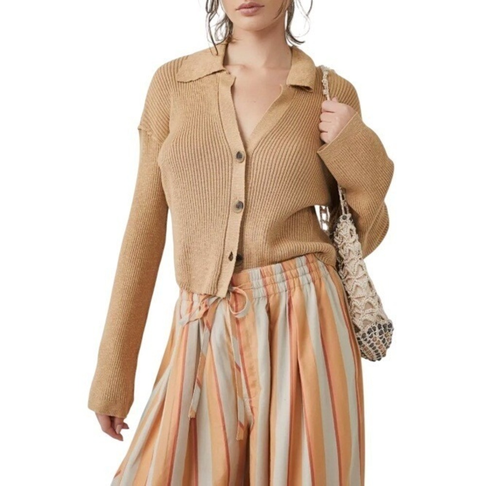 Free People Ribbed Collared Button Up‎ Cropped Cardigan Sweater Tan Boho Gypsy M
